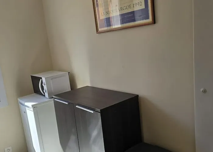 Celli L Near Port & Ac L Shellter Апартаменты