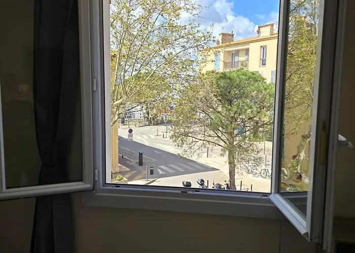 Celli L Near Port & Ac L Shellter